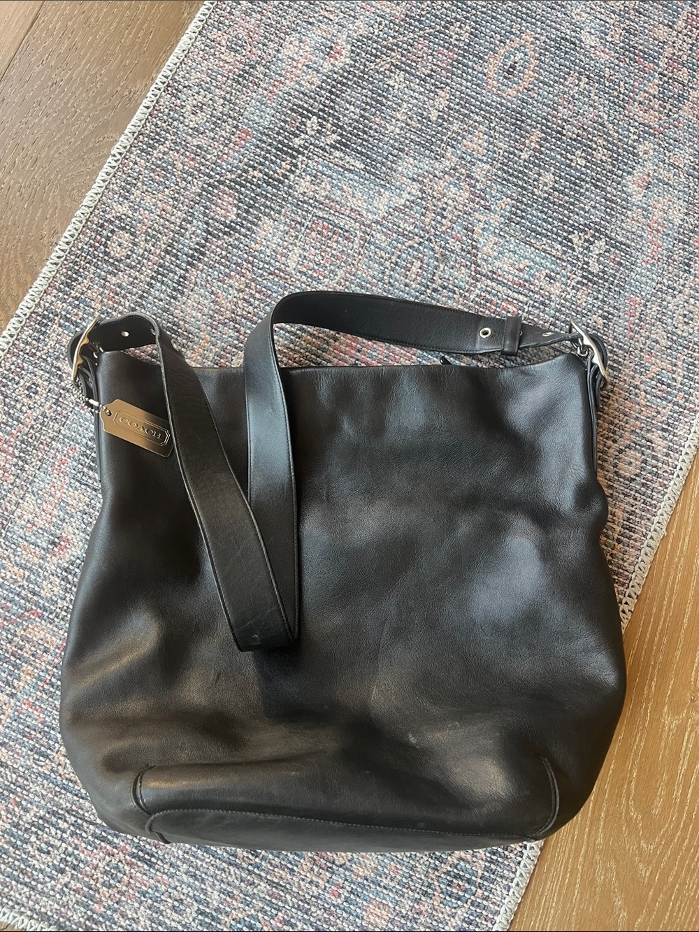 Classic And Rare Coach Black Leather Shoulder Bucket Bag 9151 EUC